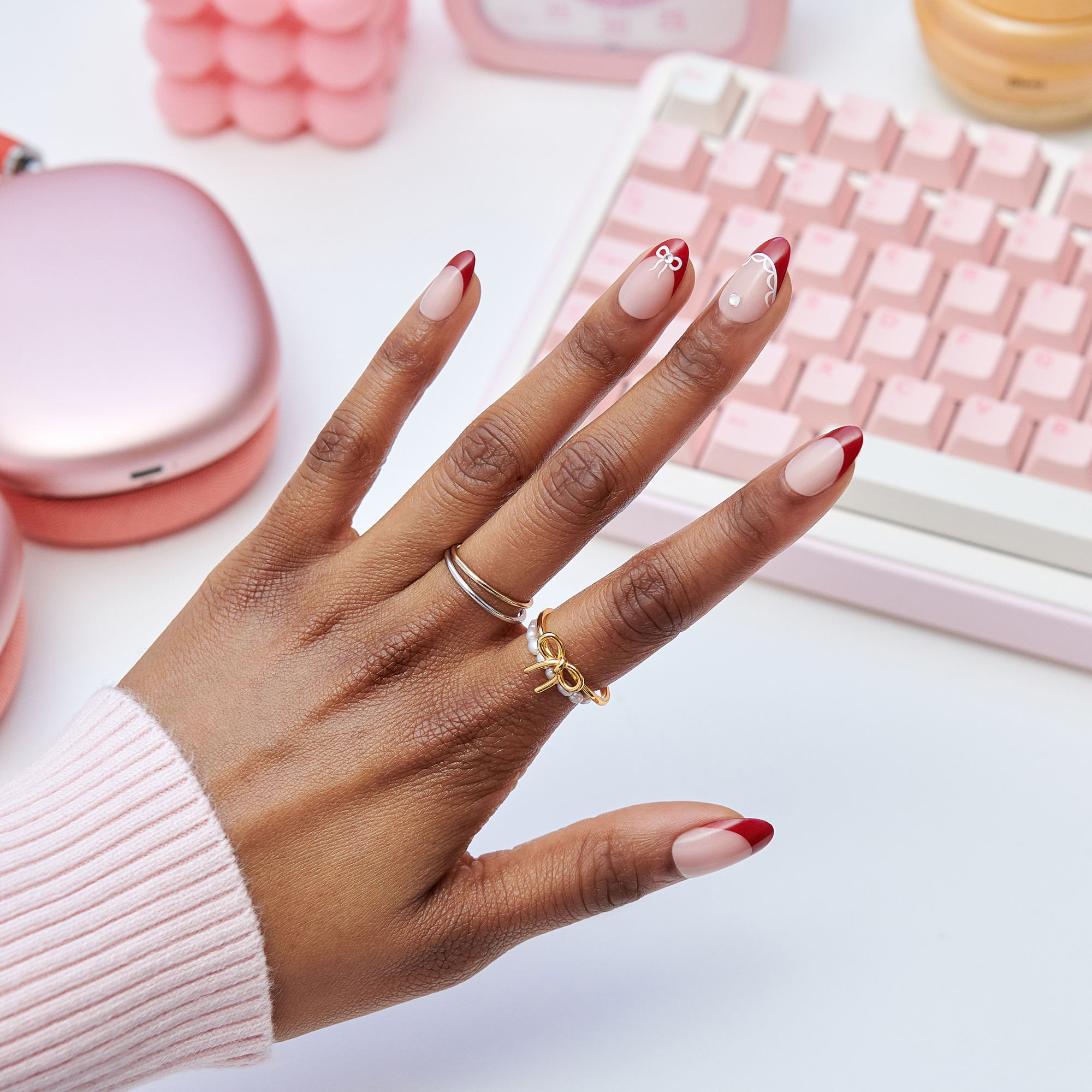 Impress Design No Glue Fake Press On Nails - Buzz | French Design, White, Medium, Almond, Manicure