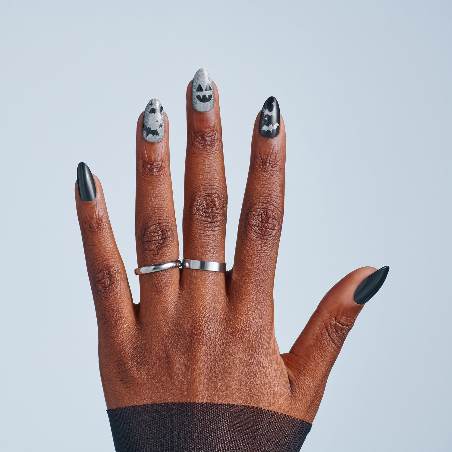 Kiss Haunt Halloween Press On Fake Glue Nails - Vamp It Up | Design, Black, Medium, Almond, Glow In The Dark