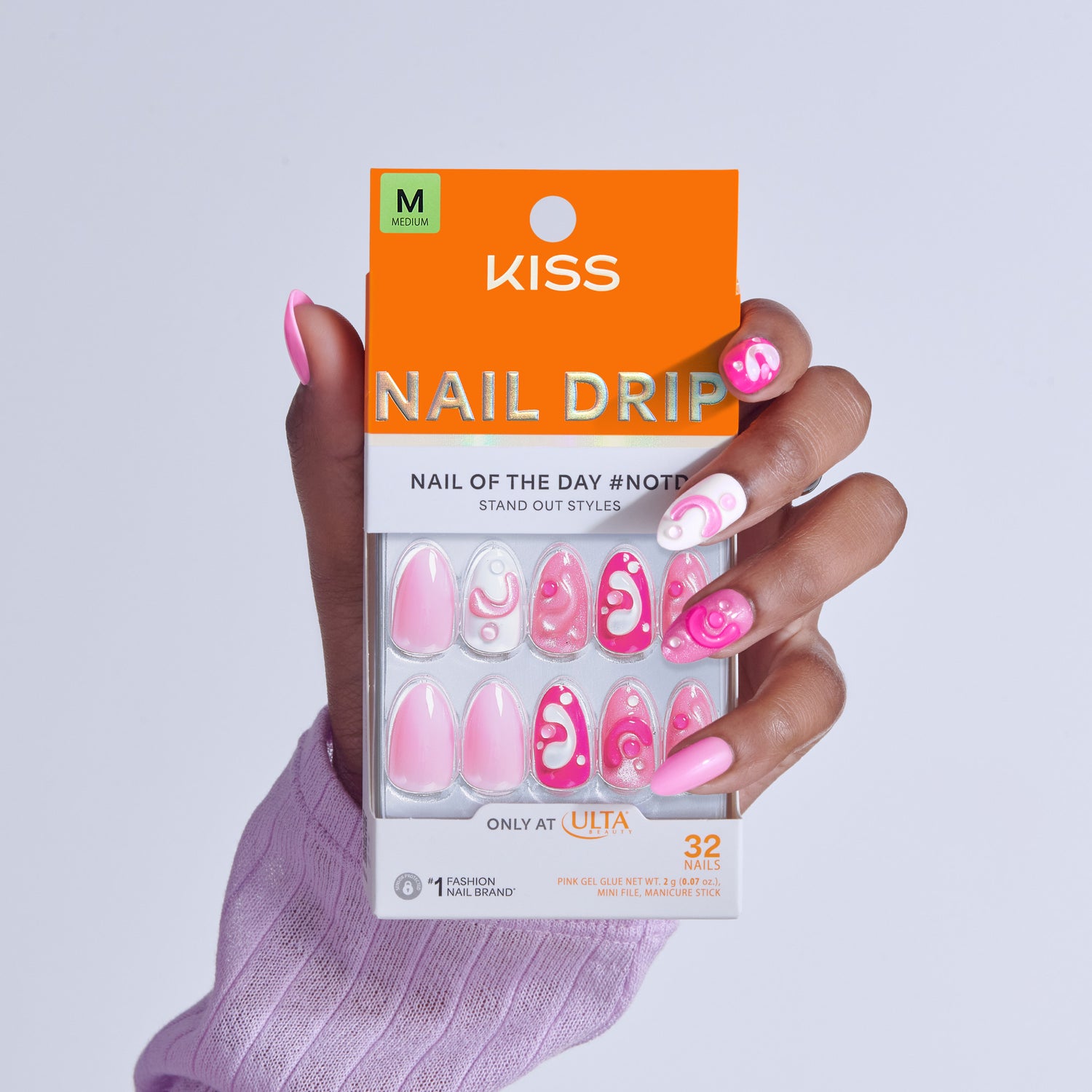 KISS Nail Drip press-on nails in pink with swirl designs, size M, 32-pack.