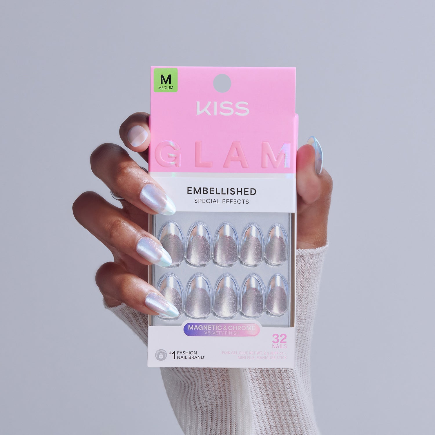 KISS Glam Embellished fake nails in silver magnetic chrome finish, size M, 32 nails.