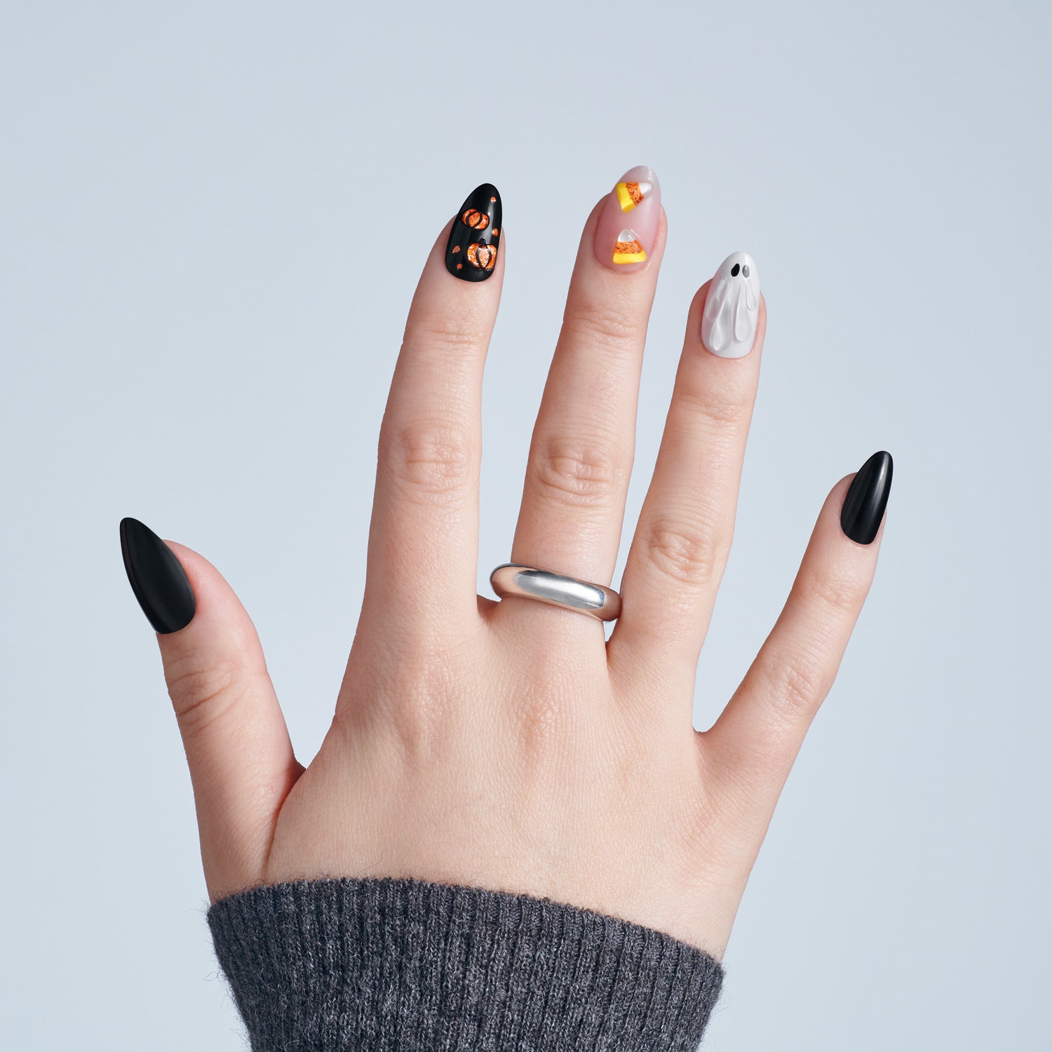 Kiss Haunt Halloween Press On Fake Glue Nails - Witching Hour | Design, Orange, Medium, Almond, Glow In The Dark