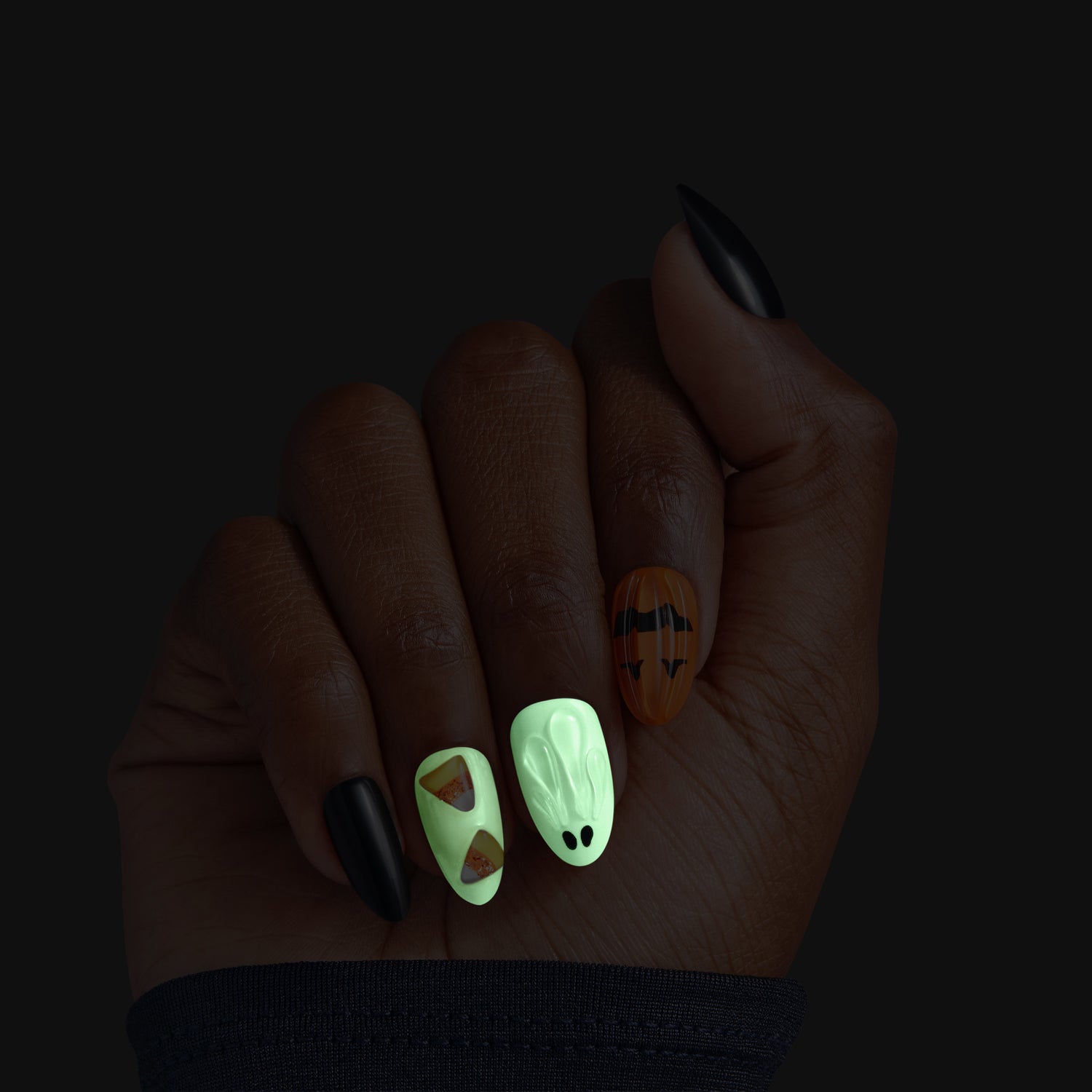 Kiss Haunt Halloween Press On Fake Glue Nails - Witching Hour | Design, Orange, Medium, Almond, Glow In The Dark